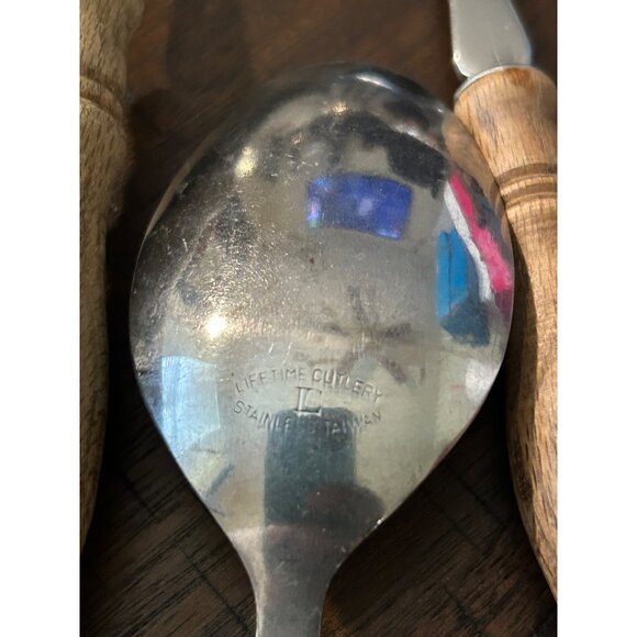 Vintage Lifetime Old Homestead Stainless Flatware Set W/ Wooden Handles 50 Piece - Picture 6 of 7